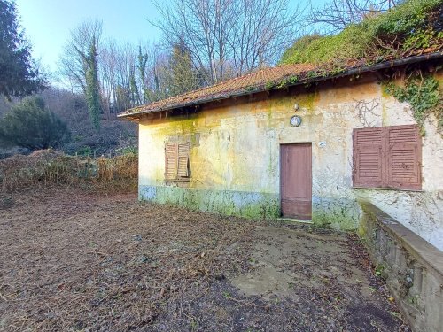 Villa i Savignone