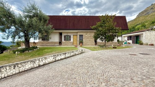 Villa a Spigno Saturnia