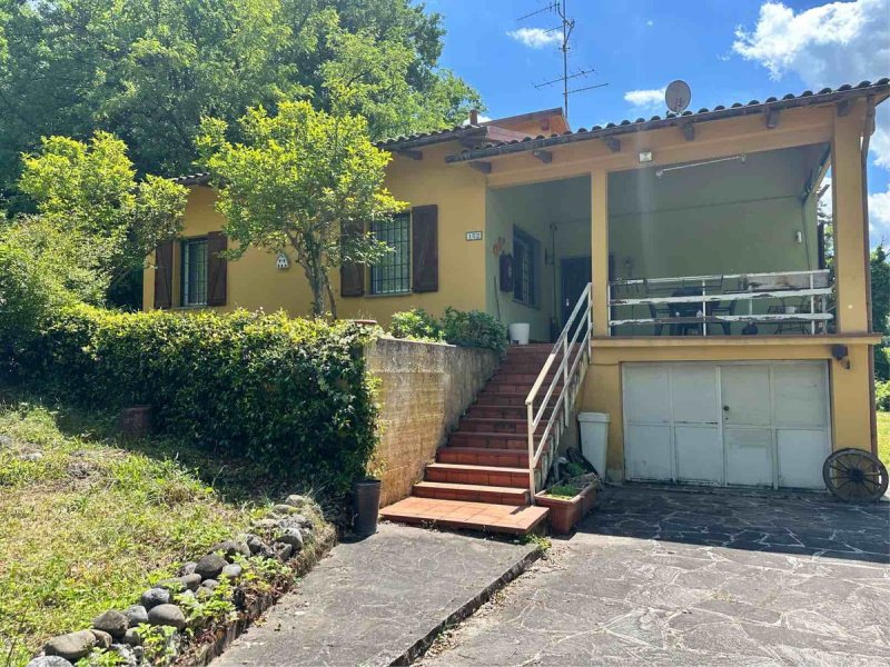 Casa indipendente a San Benedetto Val di Sambro