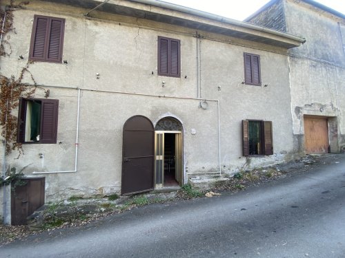 Alto Reno Terme半独立房屋