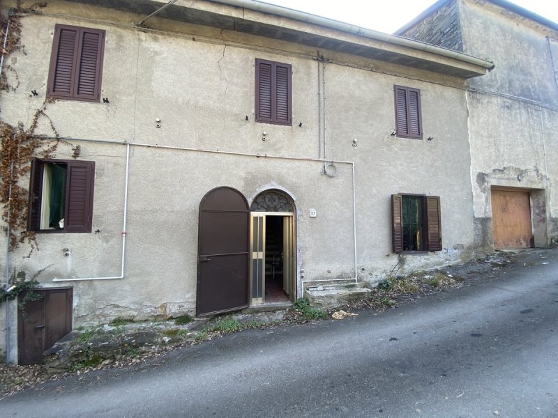 Alto Reno Terme半独立房屋