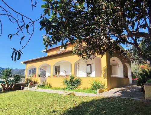 Villa a Boissano