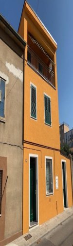 Einfamilienhaus in Falconara Marittima