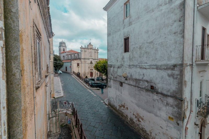 蒙特圣安杰洛公寓