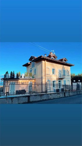 Apartamento em Stresa