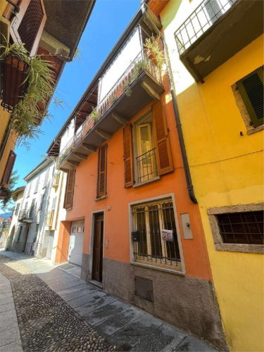 Casa geminada em Verbania