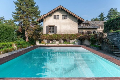 Villa en Bodio Lomnago