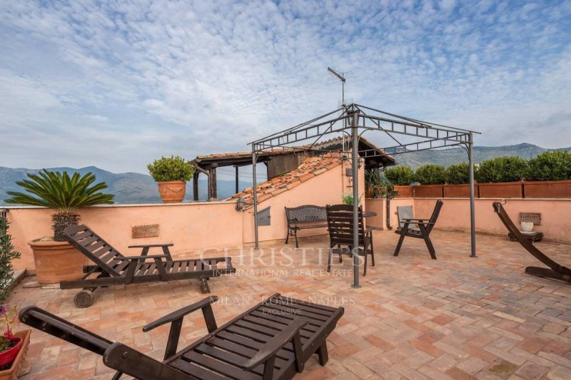 Apartamento em Priverno
