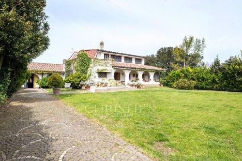 Villa in Formello