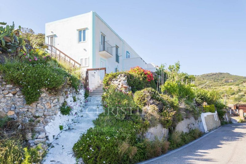 Moradia em Ponza