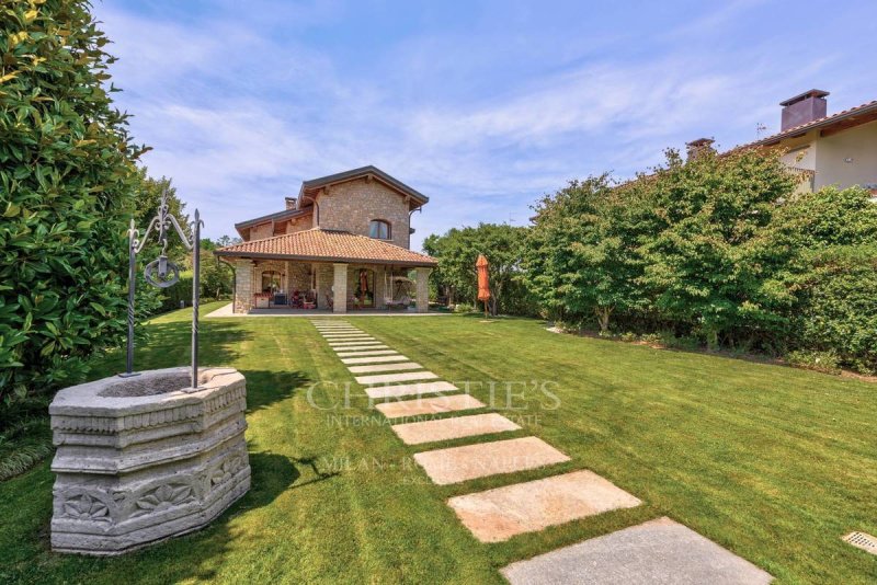 Villa à Olgiate Comasco