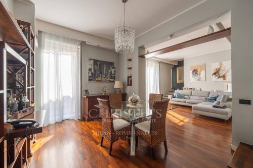 Penthouse in Naples