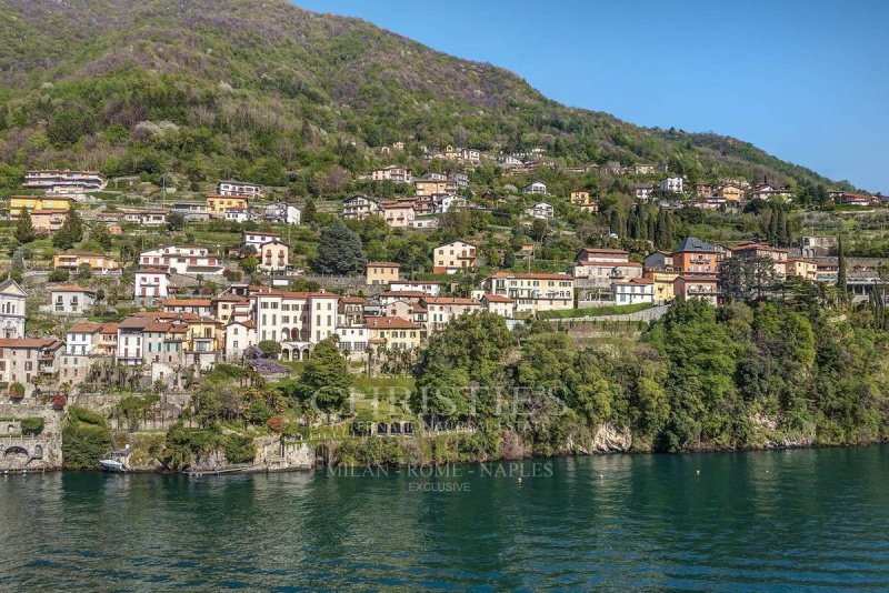 Palazzo a Nesso