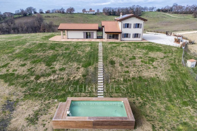 Casa de campo en Tarano