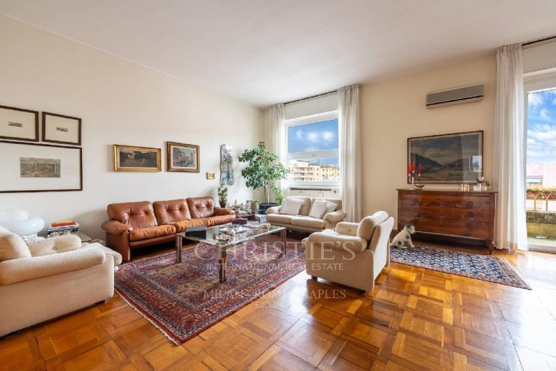 Apartamento em Milão