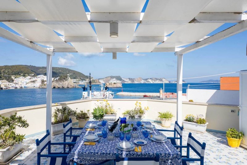 Palais à Ponza