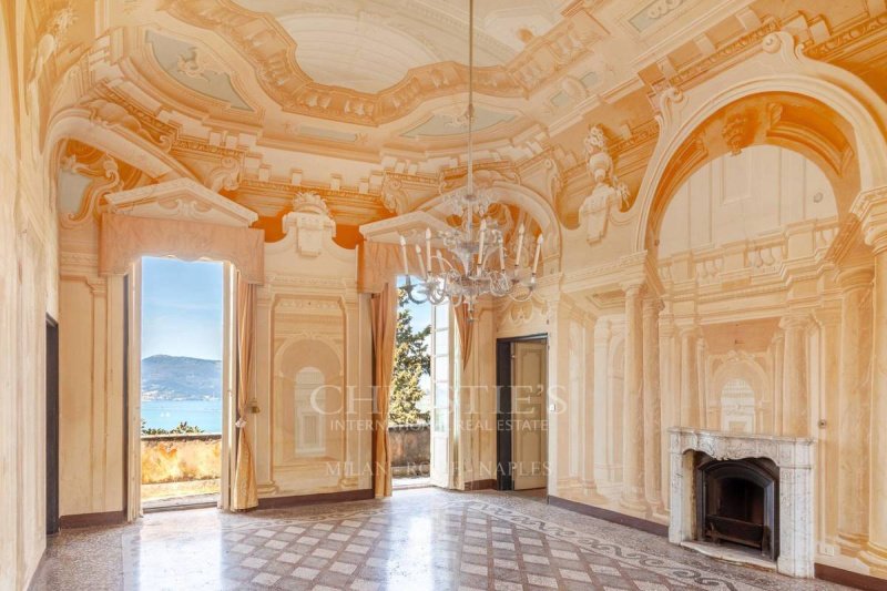 Вилла в Леричи