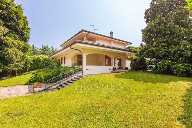 Вилла в Комо