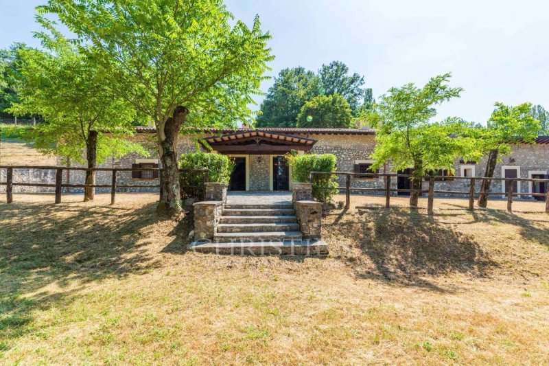 Country house in Orvinio