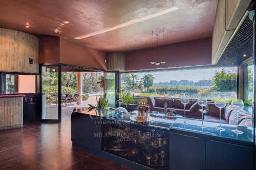 Villa i Peschiera Borromeo