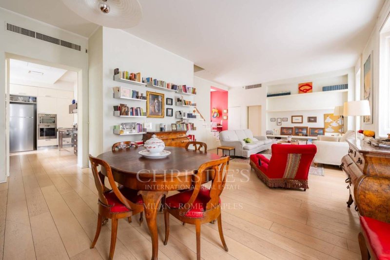 Apartamento em Milão
