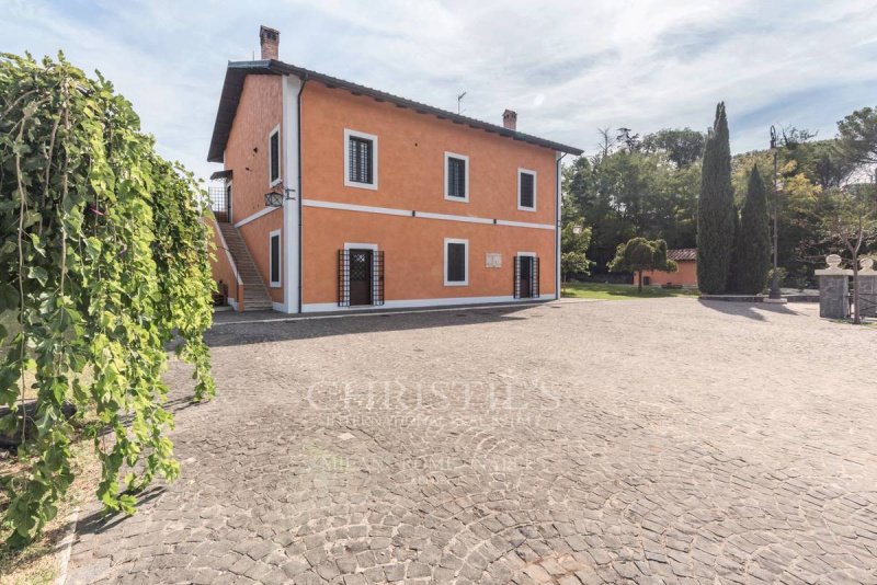 Сельский дом в Монте-Компатри