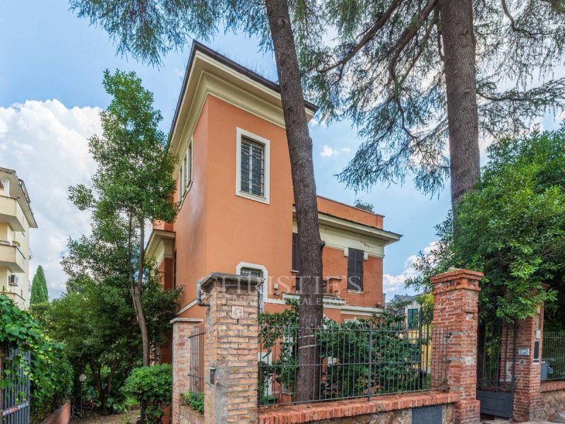Villa in Roma