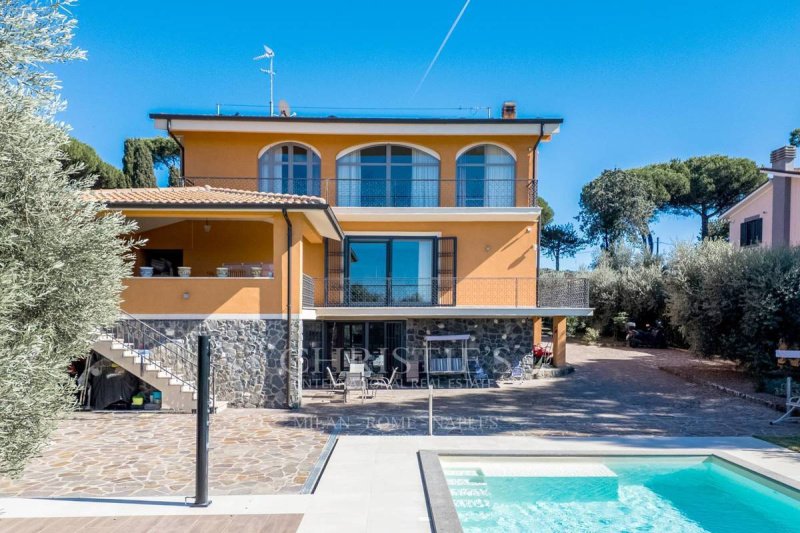 Вилла в Марино