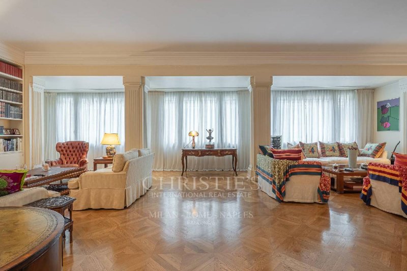 Apartamento em Milão