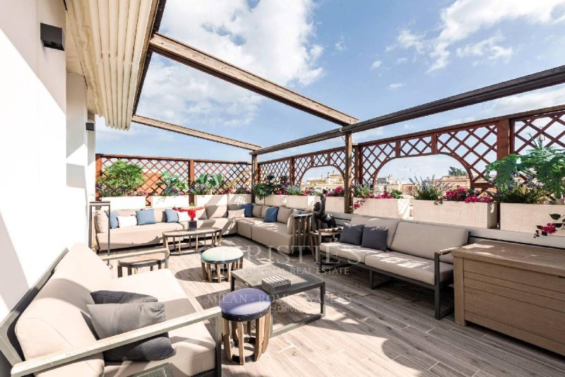 Чердак в Rome