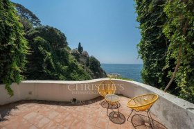 Квартира в Неаполь