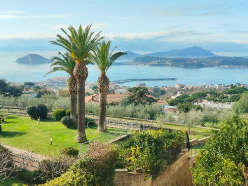 Квартира в Поццуоли