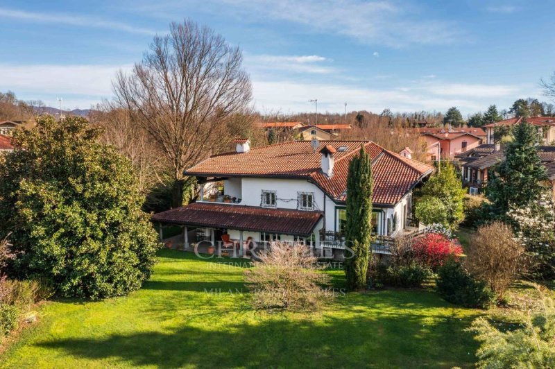 Villa in Bosisio Parini