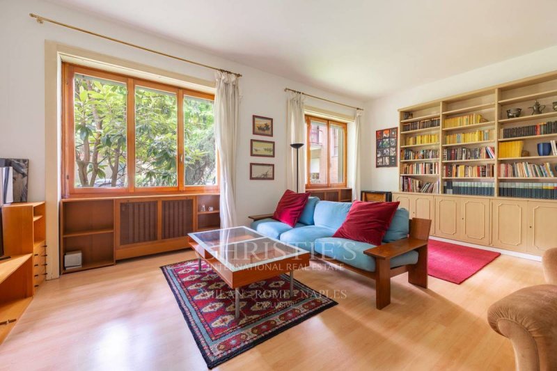 Apartamento em Milão