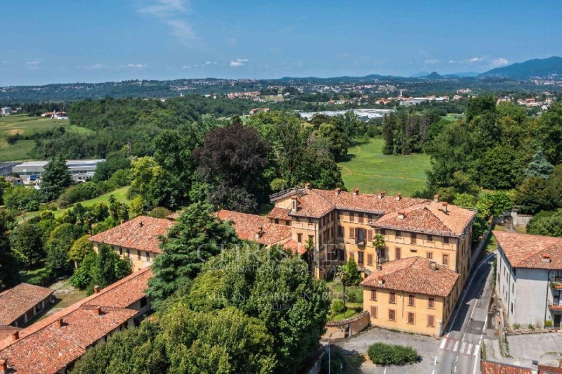 Villa en Bulciago
