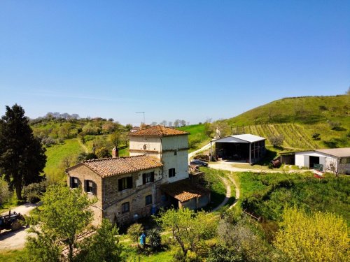 Casa de campo em Montebuono