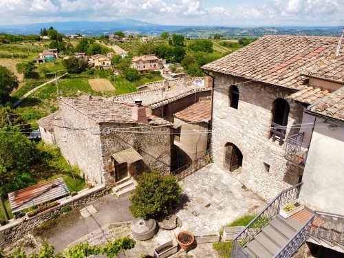 Casa geminada em Calvi dell'Umbria