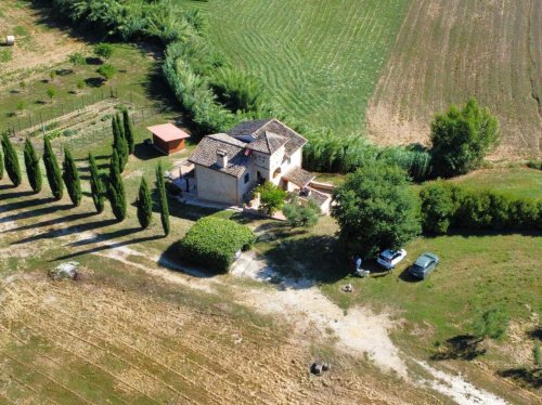 坎塔卢波-因萨比纳乡间房屋