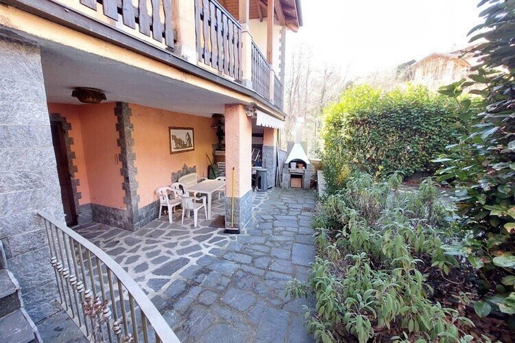 Moradia em Pettenasco