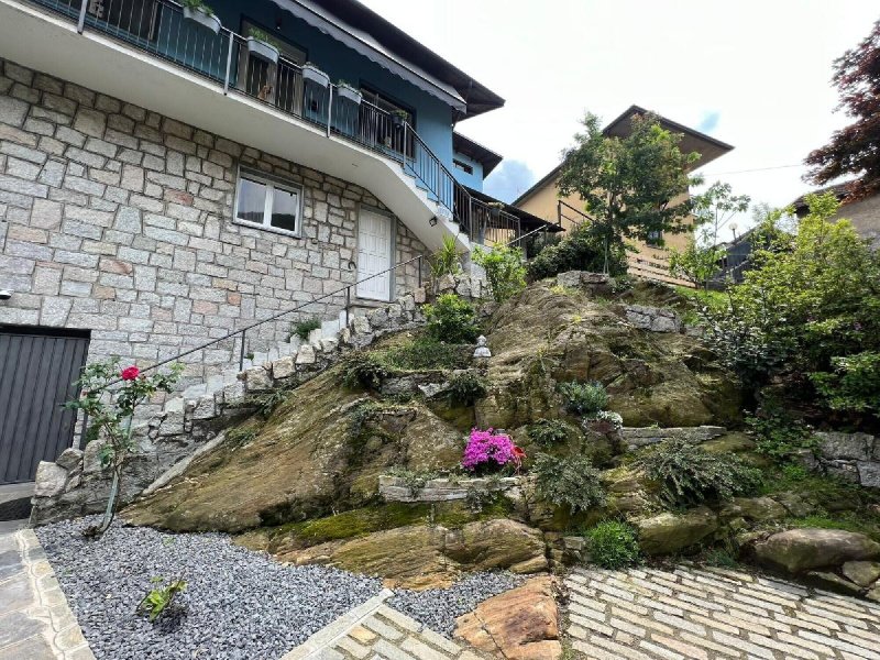 3 Bedrooms Villa for sale in Omegna [807736] | Gate-away®