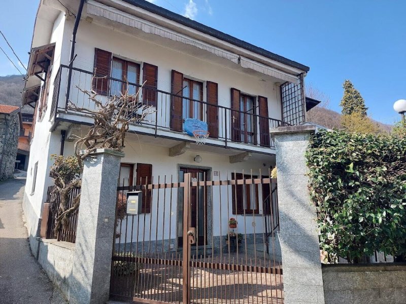 Villa in Casale Corte Cerro