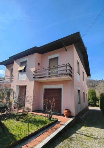 Villa in Fivizzano