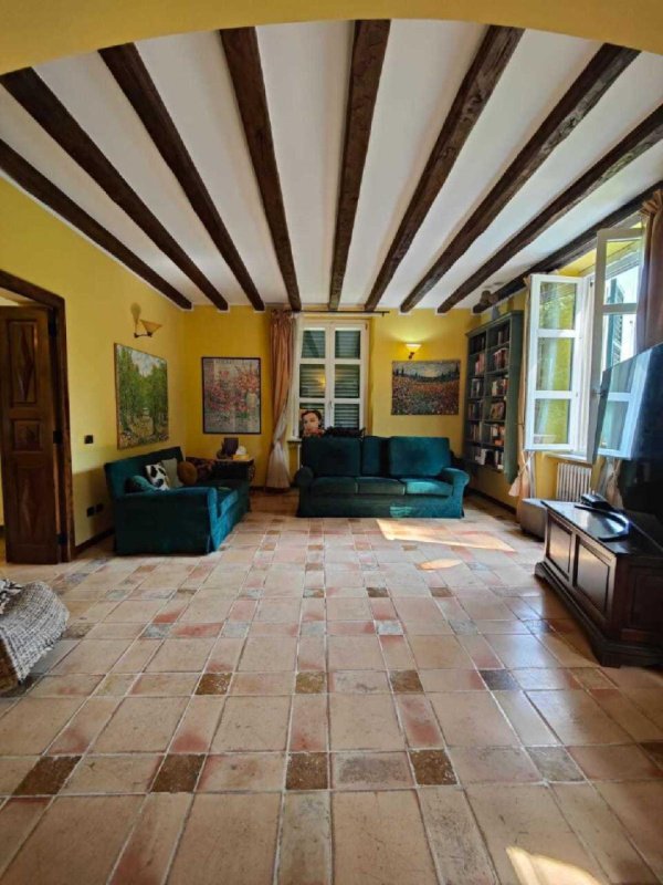 Casa semi indipendente a Aulla