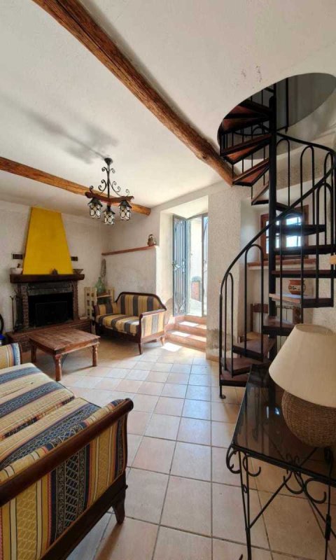 Parhus i Licciana Nardi