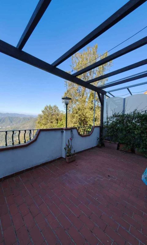 Крыша/земля в Каличе-аль-Корновильо