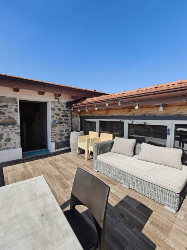 Semi-detached house in Casola in Lunigiana