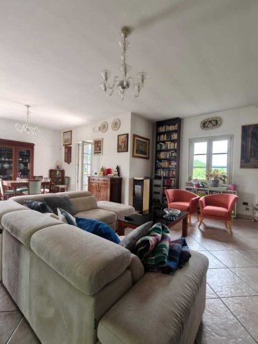 Villa i Villafranca in Lunigiana
