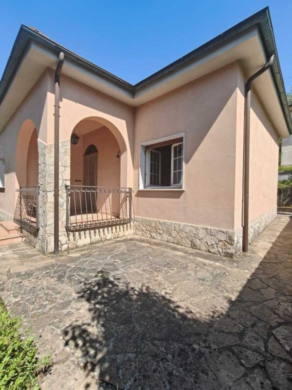 Vrijstaande woning in Fivizzano
