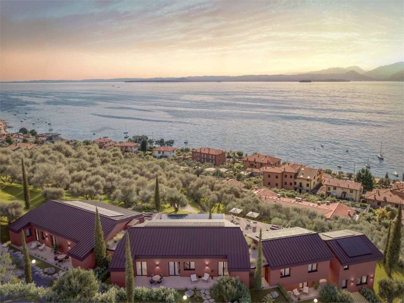 Lägenhet i Torri del Benaco