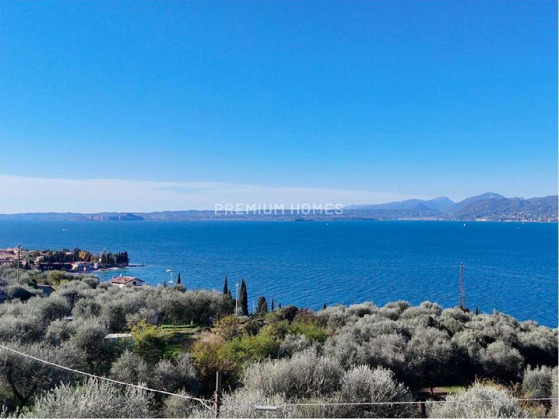 Строительный участок в Торри-дель-Бенако